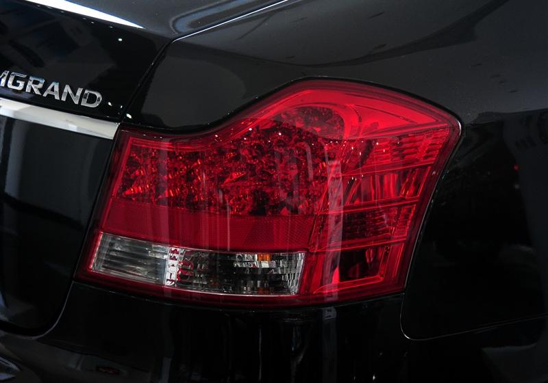 吉利汽车 帝豪EC8 2011款 2.0L 自动舒适版