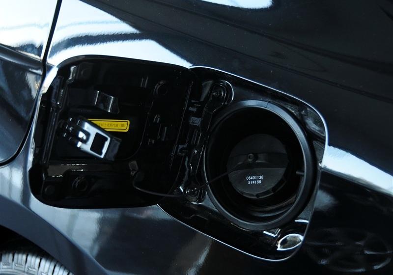 吉利汽车 帝豪EC8 2011款 2.0L 自动舒适版