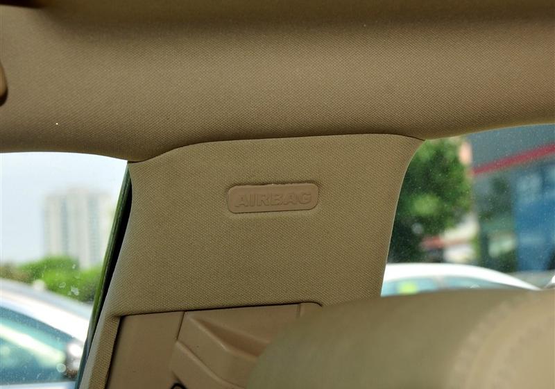 吉利汽车 帝豪EC8 2011款 2.0L 自动尊贵版