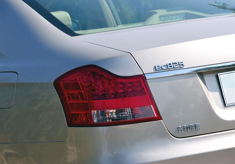 吉利汽车 帝豪EC8 2011款 2.4L 自动行政版
