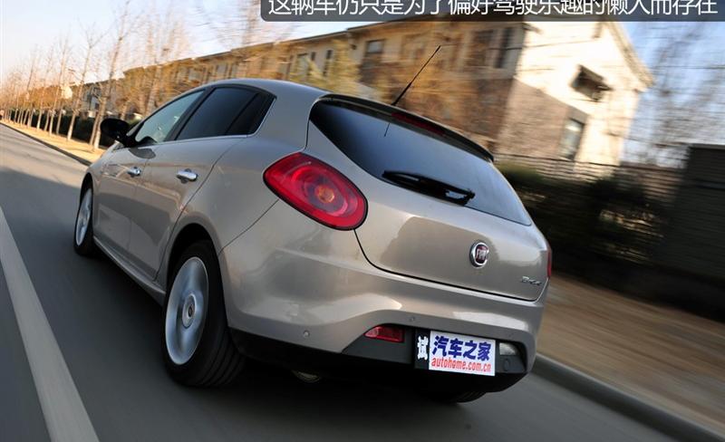 菲亚特(进口) 博悦 2011款 1.4T 自动至尊版