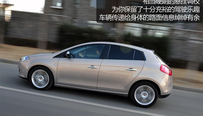 菲亚特(进口) 博悦 2011款 1.4T 自动至尊版