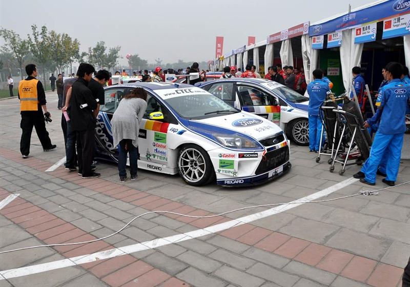 长安福特 福克斯 2011款 两厢2.0 MT运动型