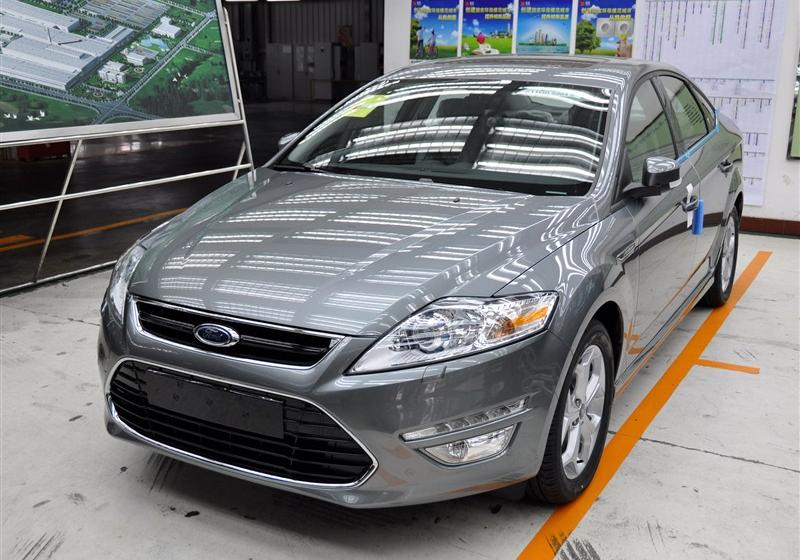 长安福特 蒙迪欧-致胜 2011款 2.0 GTDi240 豪华运动型导航版