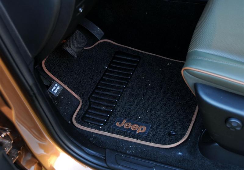 Jeep吉普 大切诺基(进口) 2011款 3.6 70周年限量版