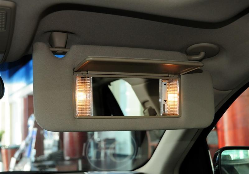 通用凯迪拉克 SLS赛威 2011款 2.0T 精英型