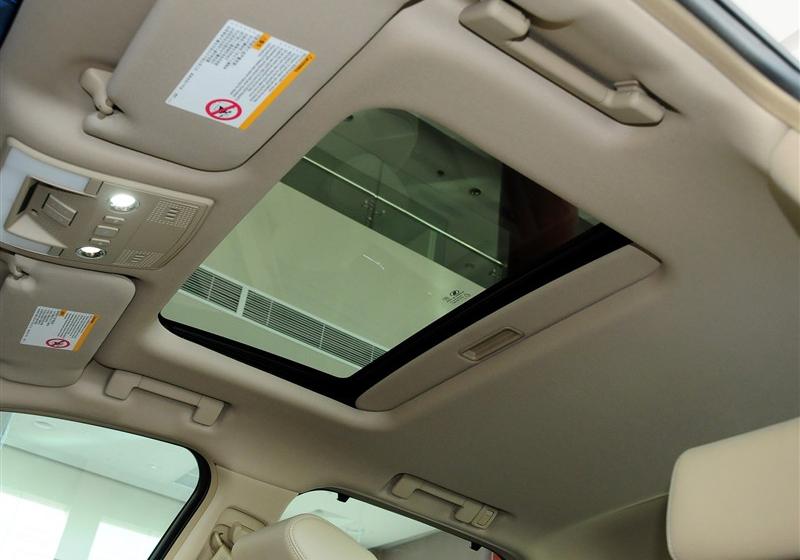 通用凯迪拉克 SLS赛威 2011款 2.0T 精英型