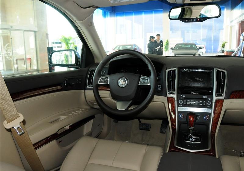 通用凯迪拉克 SLS赛威 2011款 2.0T 精英型