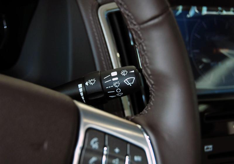 通用凯迪拉克 SLS赛威 2011款 2.0T 精英型