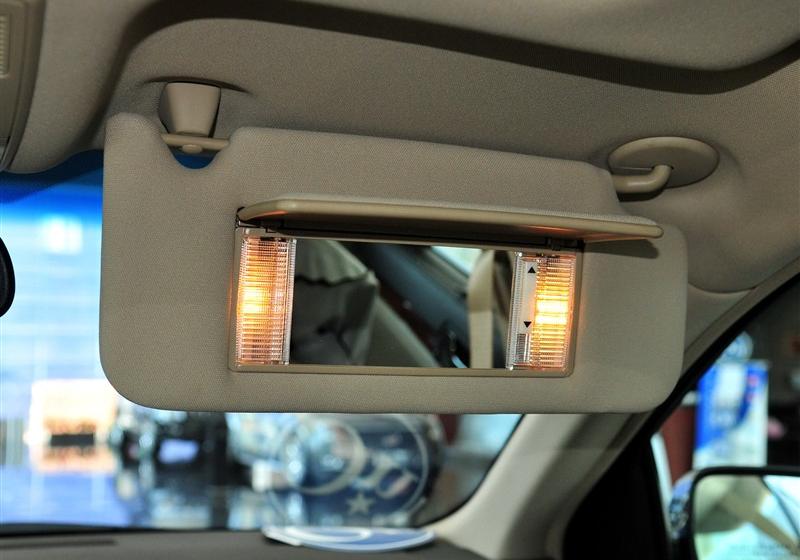 通用凯迪拉克 SLS赛威 2011款 2.0T 豪华型