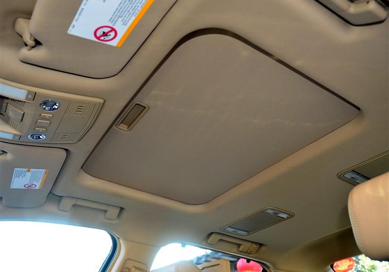 通用凯迪拉克 SLS赛威 2011款 2.0T 行政版