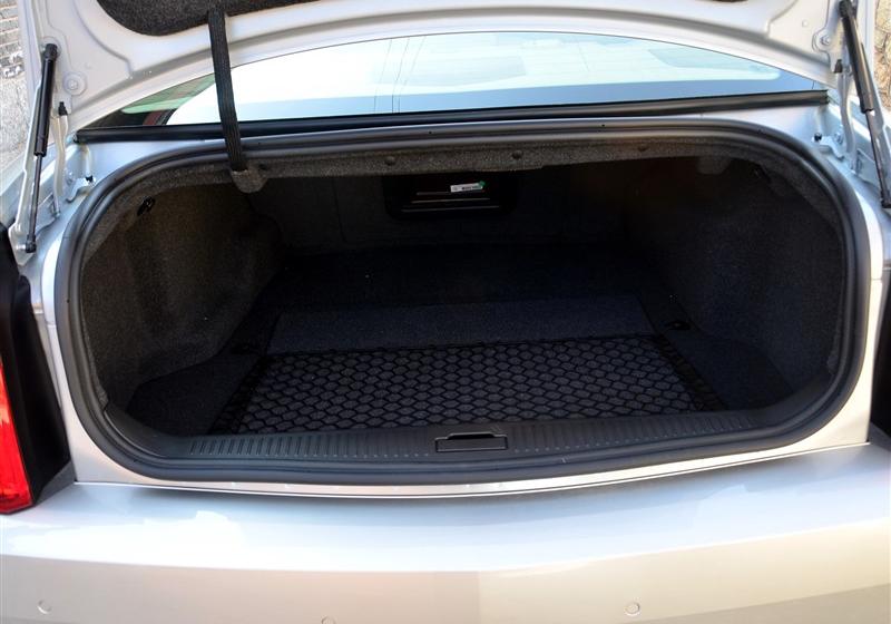 通用凯迪拉克 SLS赛威 2011款 2.0T 行政版