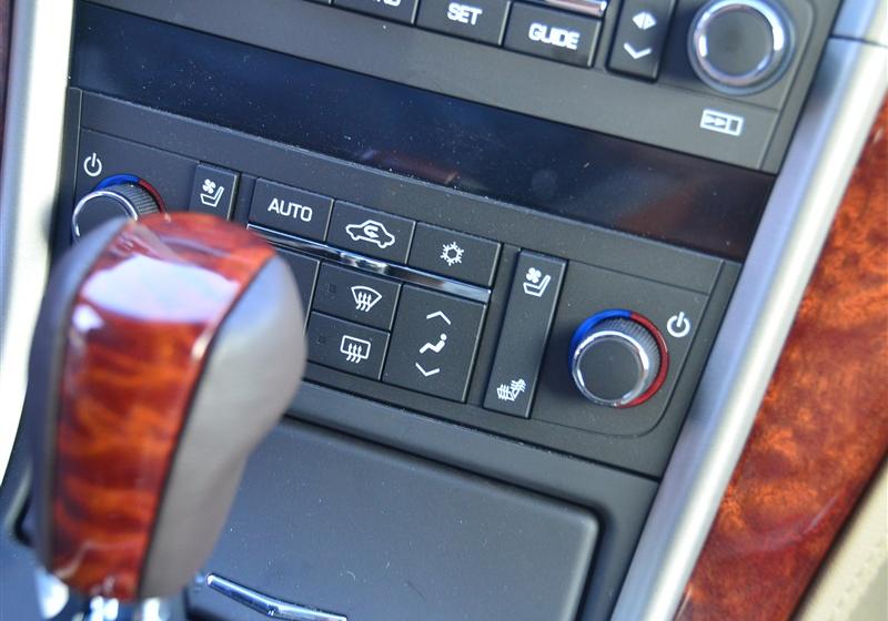 通用凯迪拉克 SLS赛威 2011款 2.0T 行政版