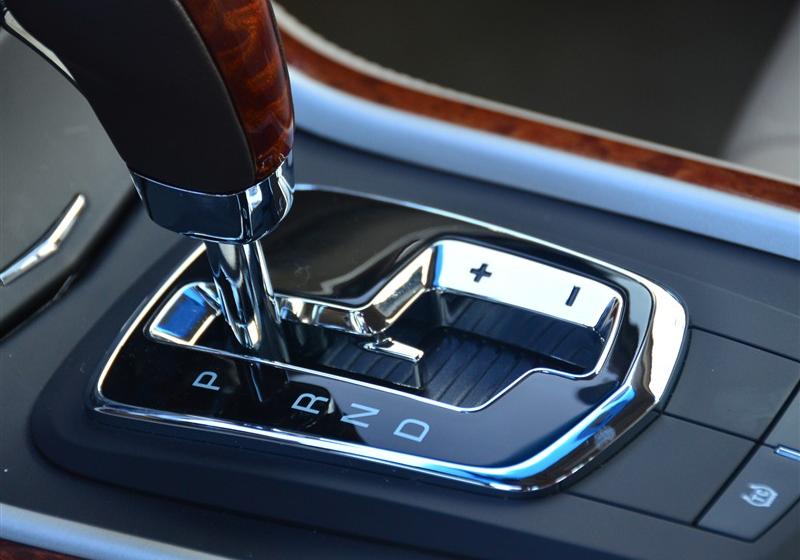 通用凯迪拉克 SLS赛威 2011款 2.0T 行政版
