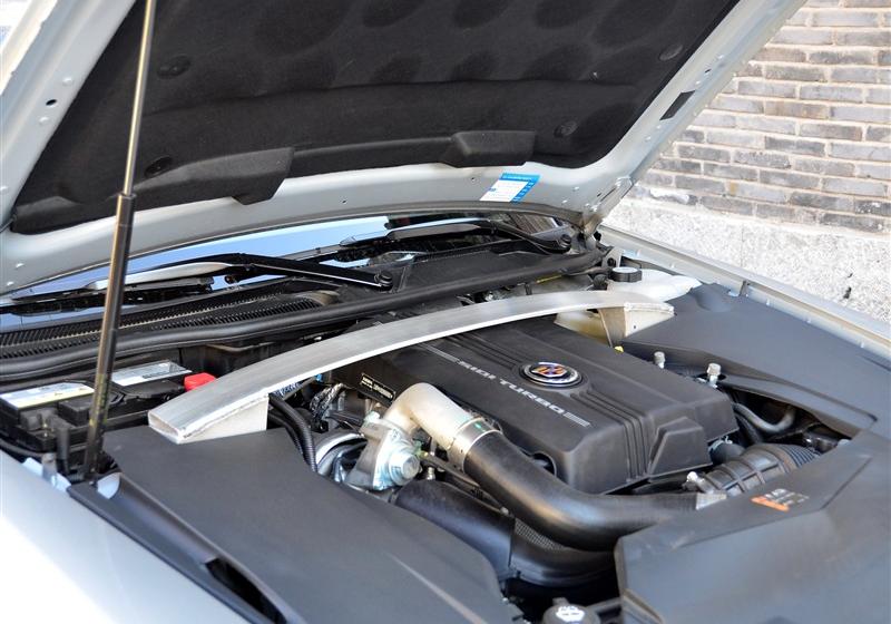通用凯迪拉克 SLS赛威 2011款 2.0T 行政版