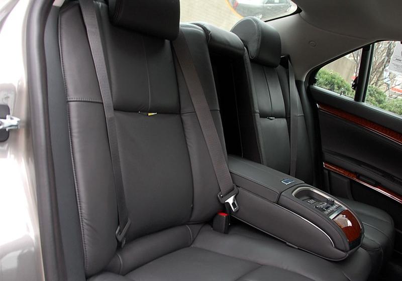 通用凯迪拉克 SLS赛威 2010款 3.0L 豪华型