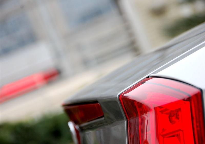 通用凯迪拉克 SLS赛威 2010款 3.0L 豪华型