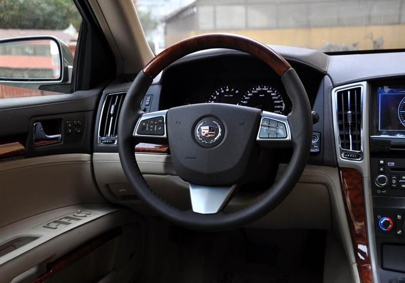 通用凯迪拉克 SLS赛威 2010款 3.6L 旗舰型