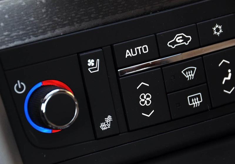 通用凯迪拉克 SLS赛威 2010款 3.6L 旗舰型