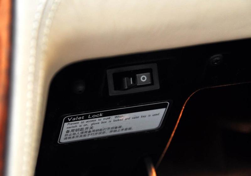 通用凯迪拉克 SLS赛威 2010款 3.6L 旗舰型