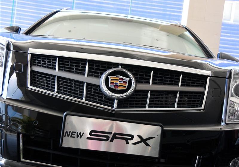 凯迪拉克(进口) 凯迪拉克SRX 2011款 3.0L 豪华版