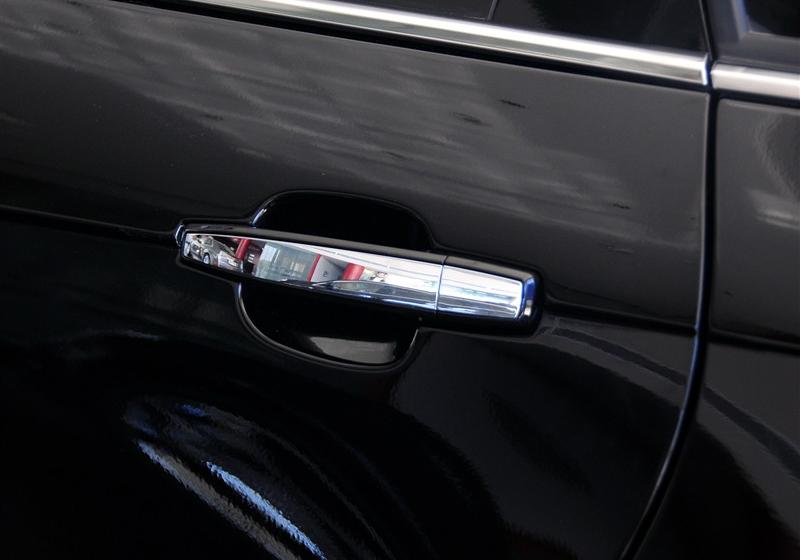 凯迪拉克(进口) 凯迪拉克SRX 2011款 3.0L 豪华版