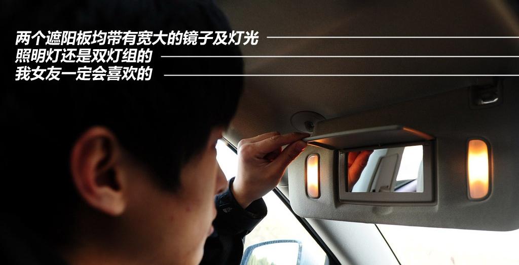 凯迪拉克(进口) 凯迪拉克SRX 2010款 3.0L旗舰版