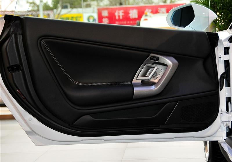兰博基尼 Gallardo 2010款 5.2 LP550-2 标准版