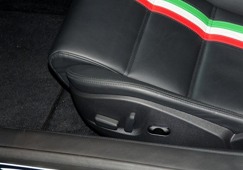 兰博基尼 Gallardo 2011款 5.2 LP550-2 Tricolore
