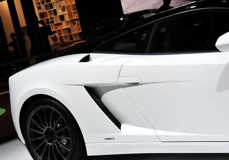 兰博基尼 Gallardo 2011款 5.2 LP560-4 Bicolore