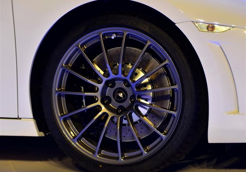 兰博基尼 Gallardo 2011款 5.2 LP560-4 Bicolore