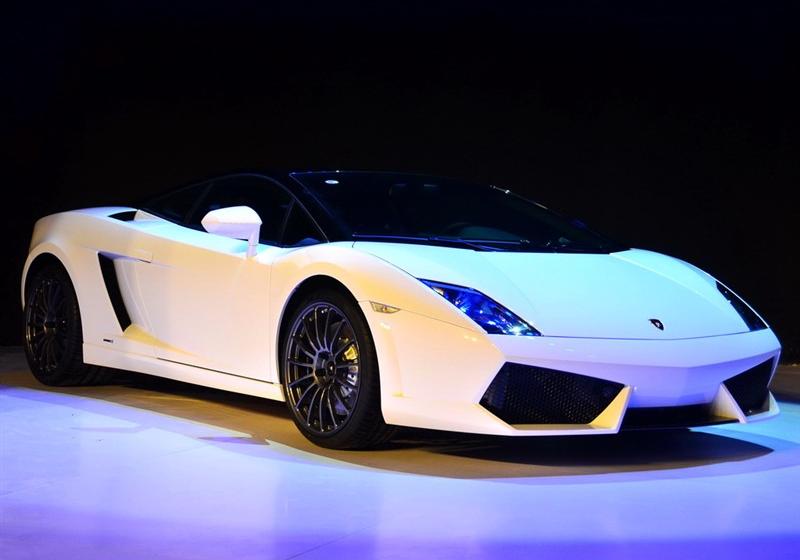 兰博基尼 Gallardo 2011款 5.2 LP560-4 Bicolore