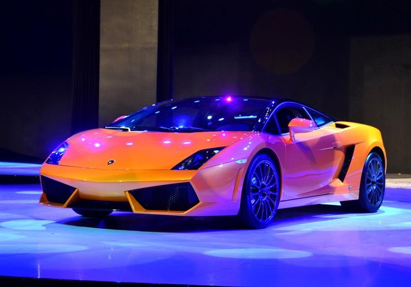 兰博基尼 Gallardo 2011款 5.2 LP560-4 Bicolore