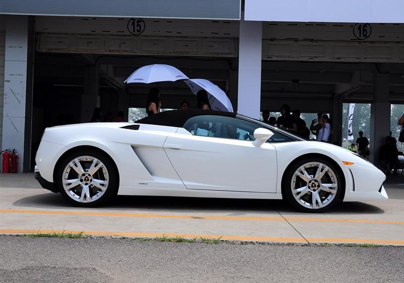 兰博基尼 Gallardo 2009款 5.2 LP560-4 Spyder