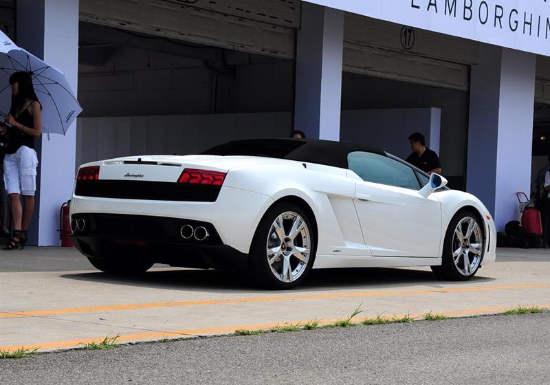 兰博基尼 Gallardo 2009款 5.2 LP560-4 Spyder