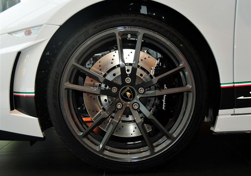 兰博基尼 Gallardo 2011款 LP570-4 Superleggera