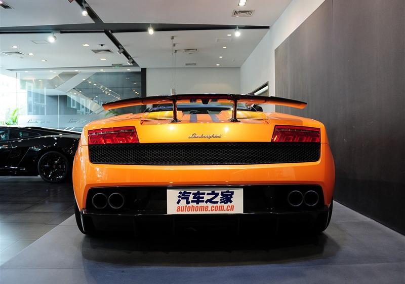 兰博基尼 Gallardo 2011款 LP570-4 Spyder Performante