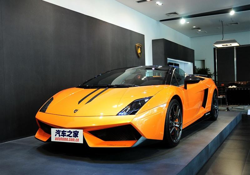 兰博基尼 Gallardo 2011款 LP570-4 Spyder Performante