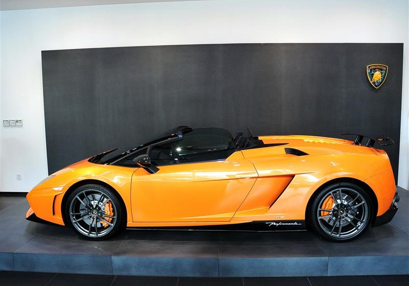 兰博基尼 Gallardo 2011款 LP570-4 Spyder Performante