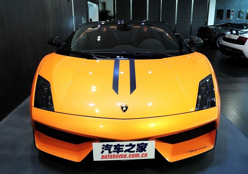 兰博基尼 Gallardo 2011款 LP570-4 Spyder Performante