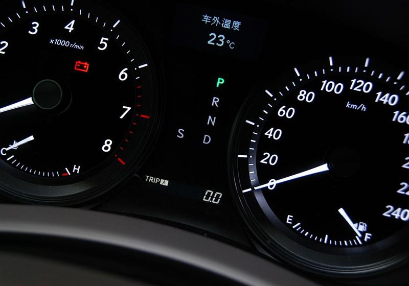 雷克萨斯 雷克萨斯ES 2010款 240典雅版