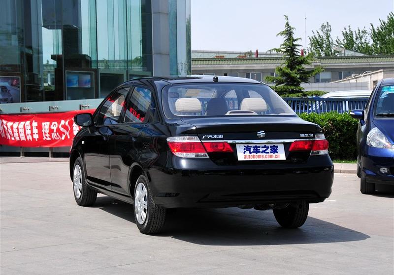 广汽本田 理念S1 2011款 1.3L MT舒适型