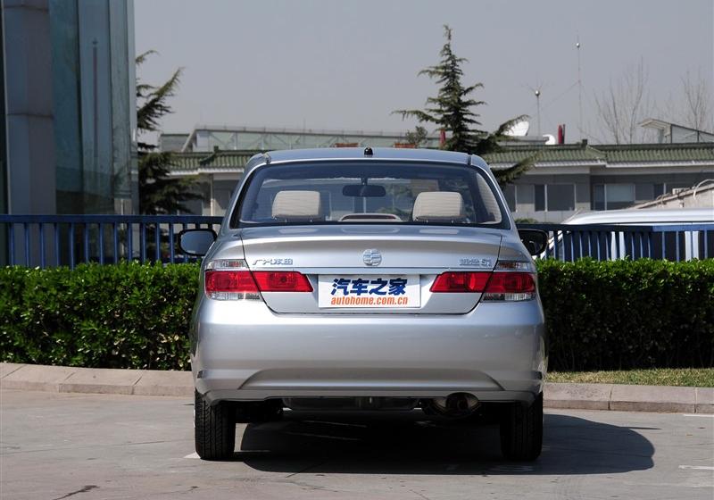 广汽本田 理念S1 2011款 1.3L AT舒适型