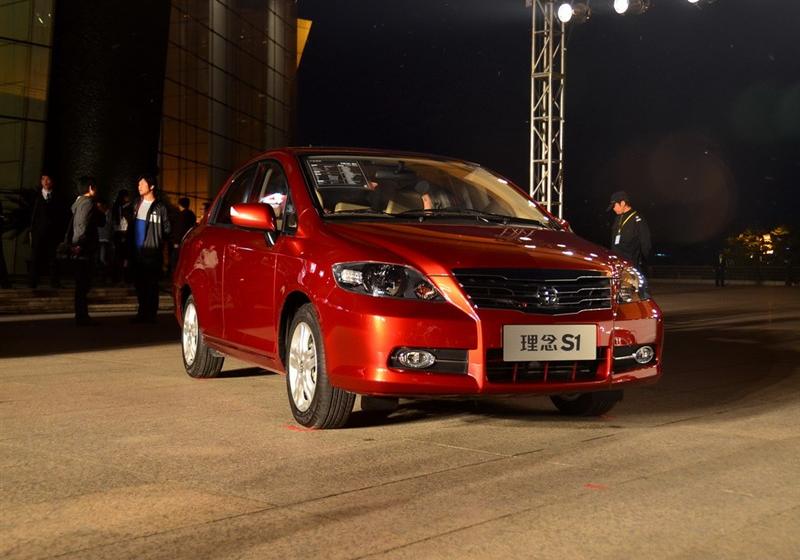 广汽本田 理念S1 2011款 1.5L AT豪华型