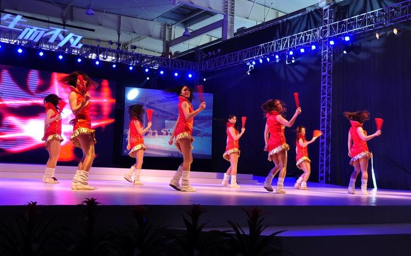 莲花汽车 莲花L5 2011款 1.6 AT 精智导航版