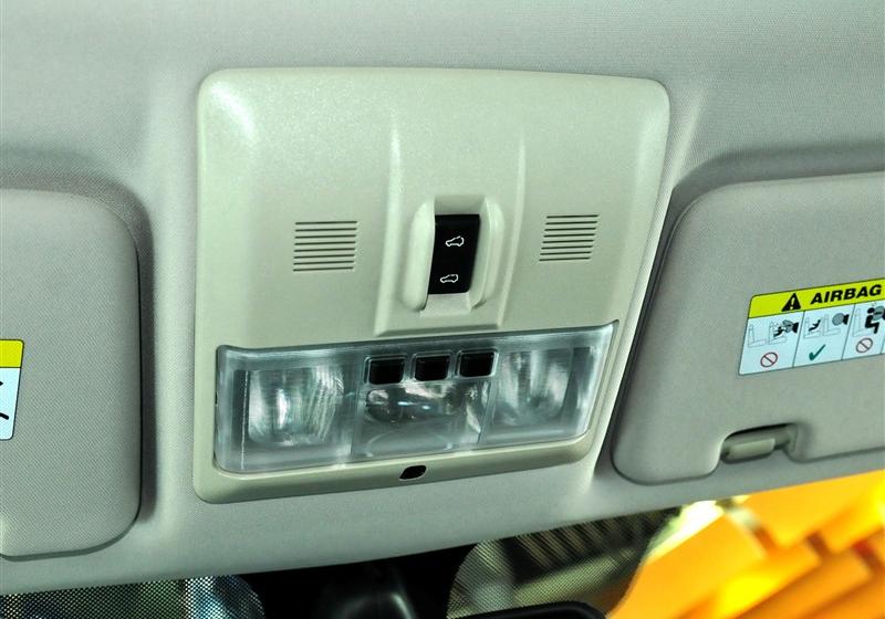 路虎 第四代发现 2011款 4.0 V6 HSE
