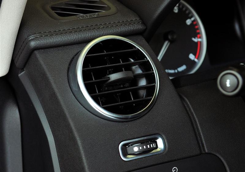 路虎 第四代发现 2011款 4.0 V6 HSE