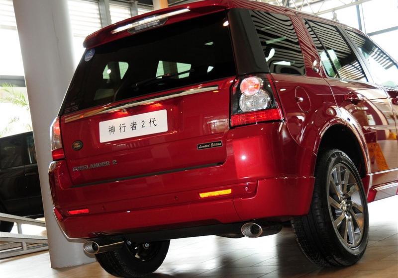 路虎 神行者2 2011款 3.2L 中国红限量版