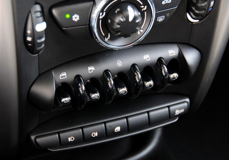 MINI MINI COUNTRYMAN 2011款 1.6L ONE