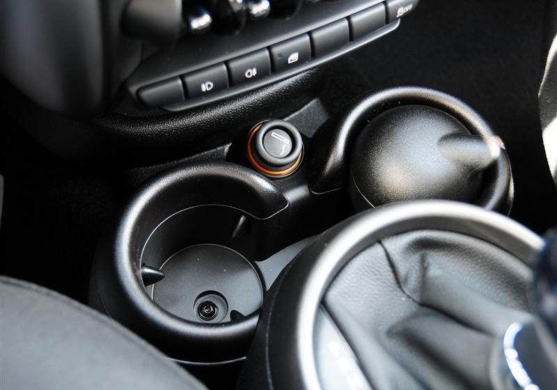 MINI MINI COUNTRYMAN 2011款 1.6L ONE